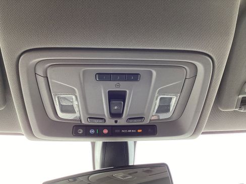 Used 2019 Chevrolet Silverado 1500 RST AWD/4WD image 19