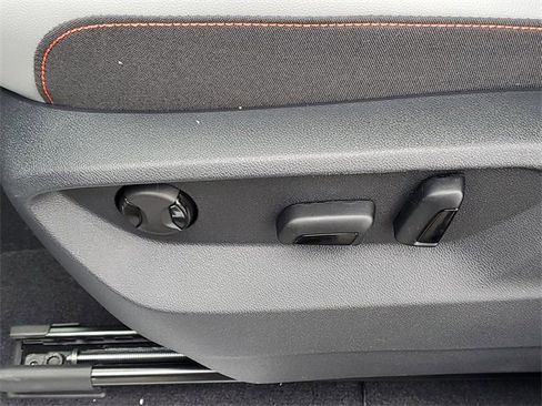 New 2026 Volkswagen Atlas Peak Edition image 21