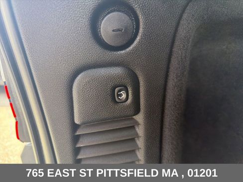 Used 2023 Dodge Durango GT AWD/4WD image 13