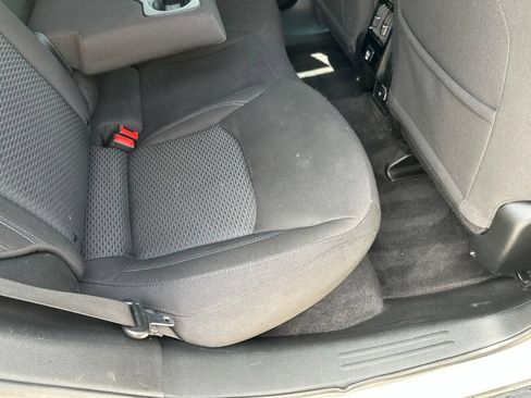 Used 2023 Jeep Compass Sport AWD/4WD image 19
