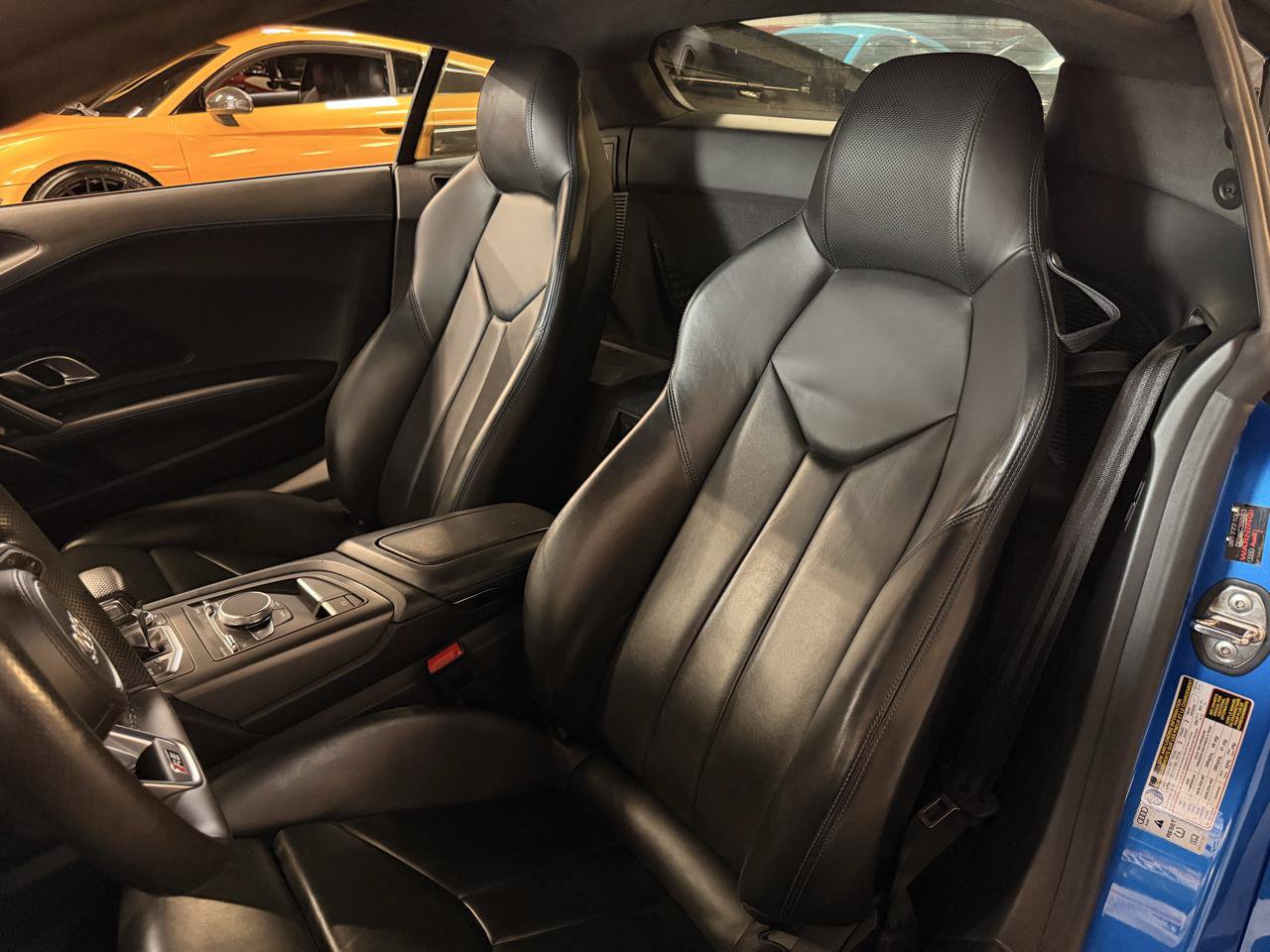 Used 2018 Audi R8 V10 AWD/4WD image 13