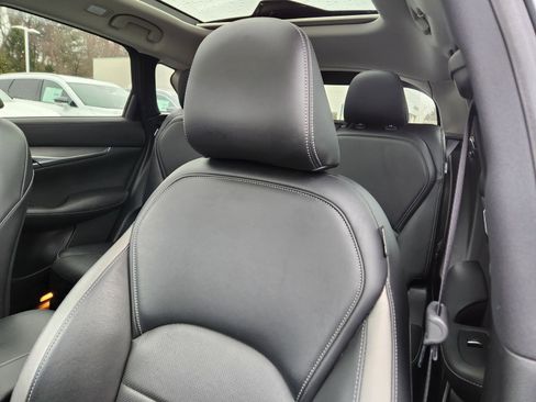 Used 2023 INFINITI QX50 Luxe image 11