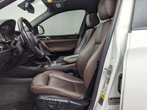 Used 2017 BMW X4 xDrive28i image 14