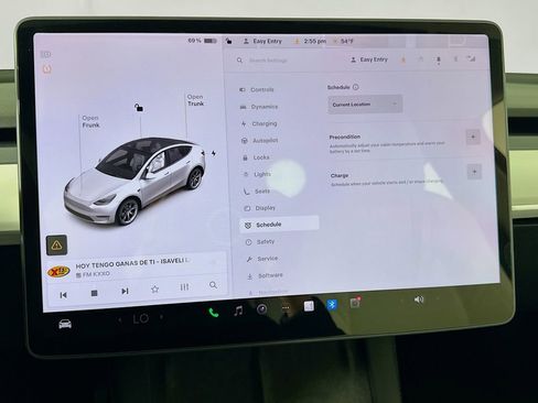 Used 2021 Tesla Model Y Long Range AWD/4WD image 38
