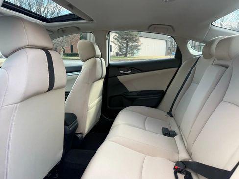 Used 2017 Honda Civic EX-T image 18