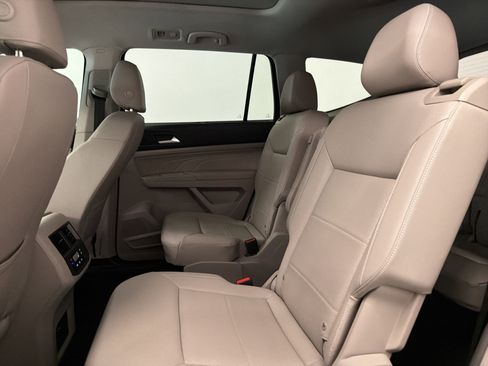 Used 2023 Volkswagen Atlas SEL AWD/4WD image 26