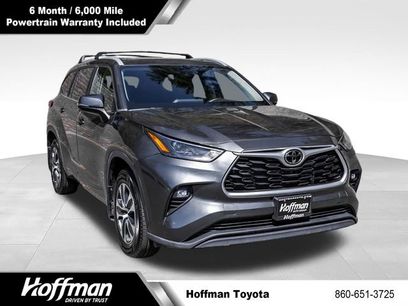 Used 2023 Toyota Highlander XLE