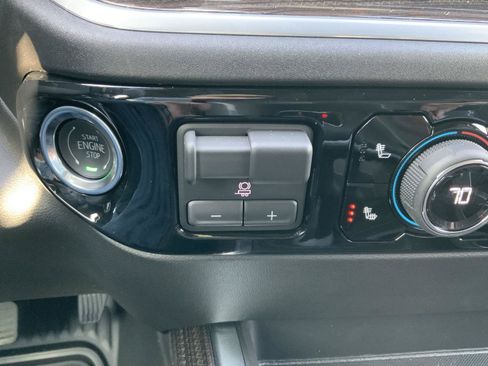 New 2025 Chevrolet Silverado 1500 RST AWD/4WD image 40