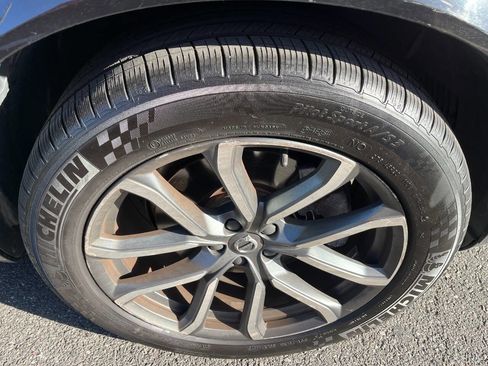 Used 2016 Volvo XC90 T6 Momentum w/ Momentum Plus Package image 22