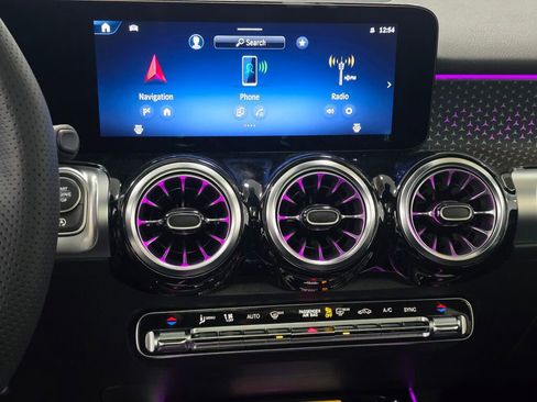 New 2026 Mercedes-Benz GLB 250 4MATIC image 15