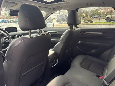 Used 2017 MAZDA CX-5 Touring w/ Preferred Equipment Package image 9