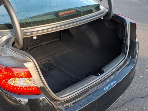 Used 2013 Kia Optima SX w/ Chrome Limited Pkg image 11