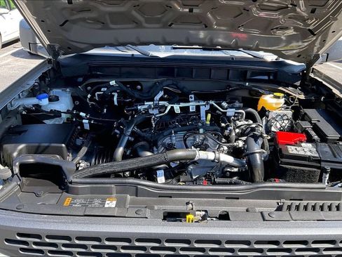 Certified 2025 Ford Bronco Badlands AWD/4WD image 10