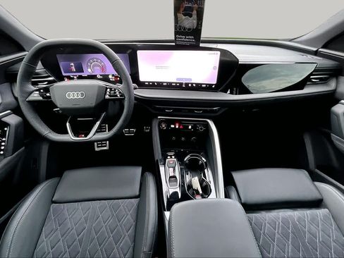 New 2026 Audi SQ5 Premium Plus AWD/4WD image 5