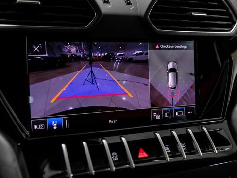 Used 2022 Lamborghini Urus image 20