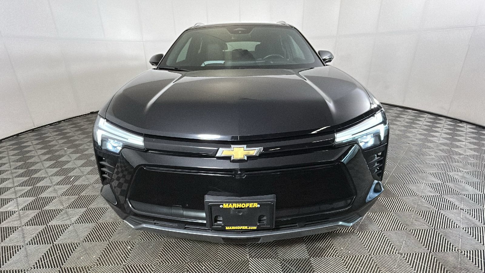 Used 2024 Chevrolet Blazer EV LT AWD/4WD image 9