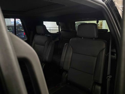 Used 2024 Chevrolet Tahoe Z71 w/ Off-Road Capability Package image 20