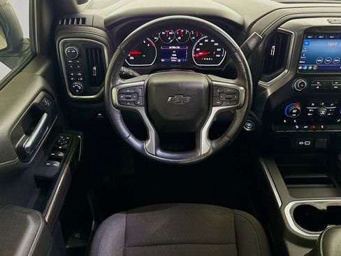 Used 2022 Chevrolet Silverado 1500 LT Trail Boss w/ Bed Protection Package image 16