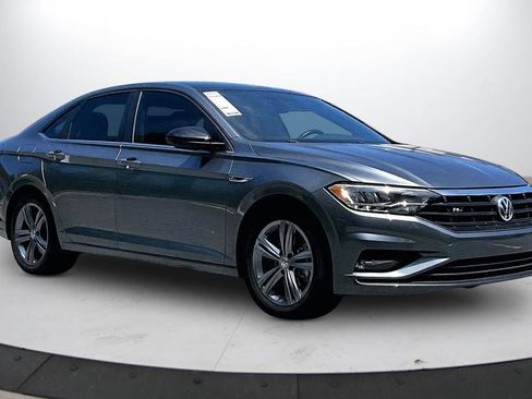 Used 2021 Volkswagen Jetta R-Line FWD image 2