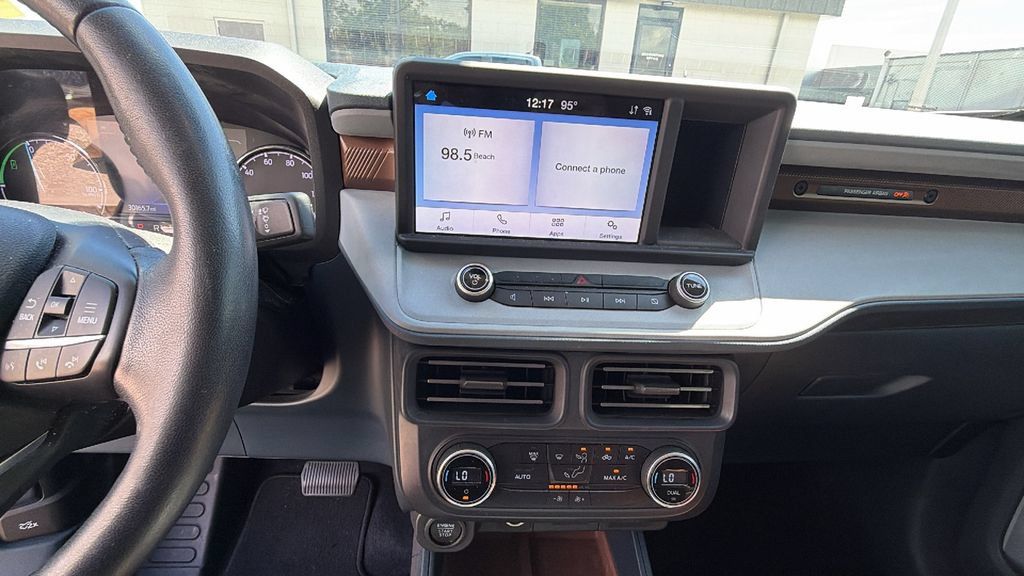 Used 2022 Ford Maverick Lariat FWD image 19