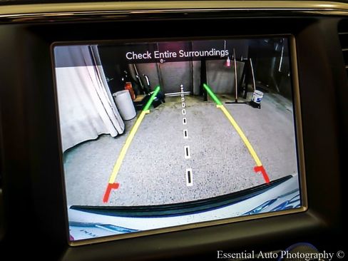 Used 2016 Jeep Grand Cherokee Laredo 75th Anniversary AWD/4WD image 19