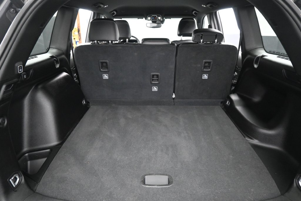 Used 2023 Jeep Grand Cherokee Altitude AWD/4WD image 34