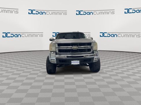 Used 2008 Chevrolet Silverado 2500 LTZ w/ Suspension Package, Off-Road image 3
