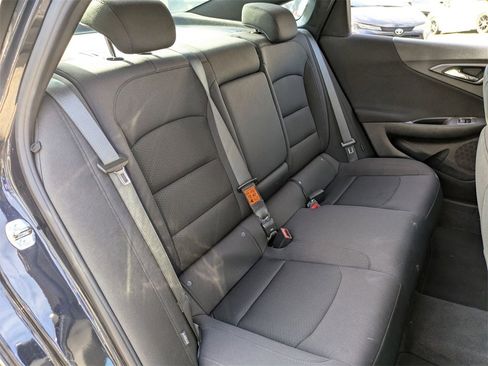 Used 2023 Chevrolet Malibu LT image 27