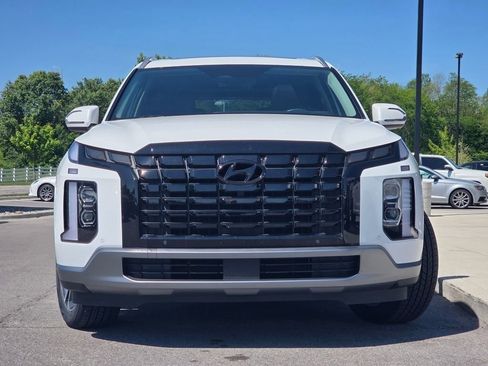 Used 2023 Hyundai Palisade Limited AWD/4WD image 3