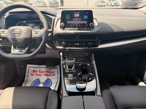New 2026 Nissan Rogue Dark Armor AWD/4WD image 27
