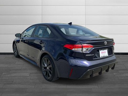 Used 2025 Toyota Corolla SE FWD image 5