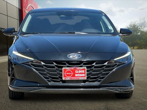 Used 2023 Hyundai Elantra SEL w/ Convenience Package FWD image 11