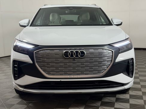 Used 2022 Audi Q4 e-tron Premium AWD/4WD image 6