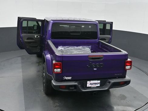 New 2026 Jeep Gladiator Sport AWD/4WD image 50