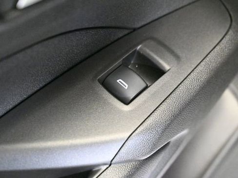 Used 2024 Chevrolet Trax ACTIV w/ Sunroof Package FWD image 54