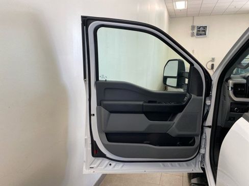 New 2026 Ford F350 XL w/ FX4 Off-Road Package image 7