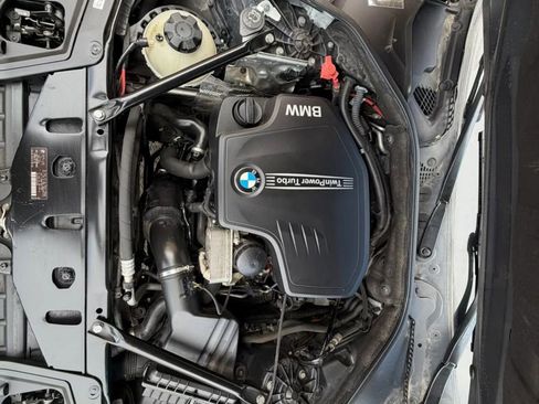 Used 2013 BMW 528i xDrive Sedan AWD/4WD image 38