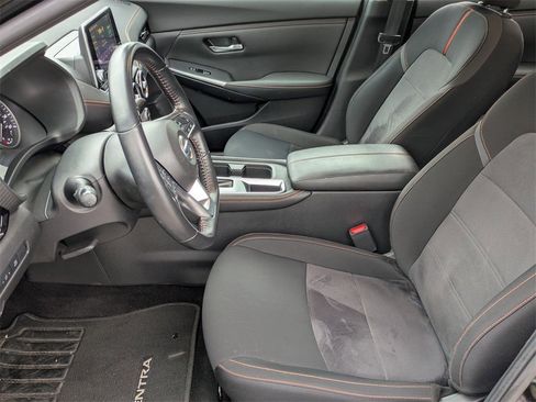 Certified 2022 Nissan Sentra SR w/ Electronics Package image 11