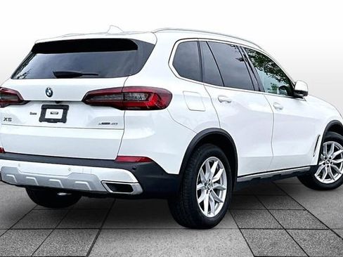Used 2022 BMW X5 xDrive40i w/ Parking Assistance Package AWD/4WD image 6