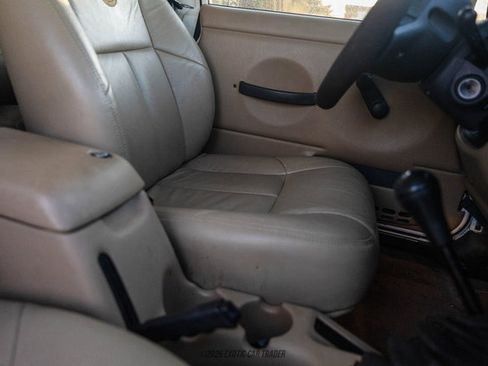 Used 2000 Jeep Wrangler Sahara AWD/4WD image 75