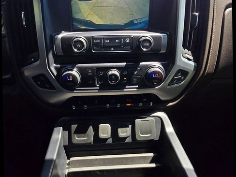 Used 2018 GMC Sierra 1500 SLT image 12