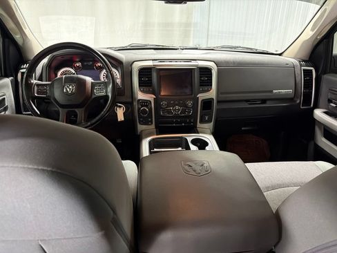 Used 2018 RAM 1500 Big Horn AWD/4WD image 3