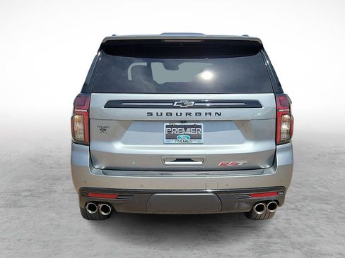 Used 2023 Chevrolet Suburban RST w/ Sport Performance Package AWD/4WD image 9