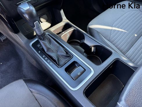 Used 2017 Ford Escape Titanium image 23