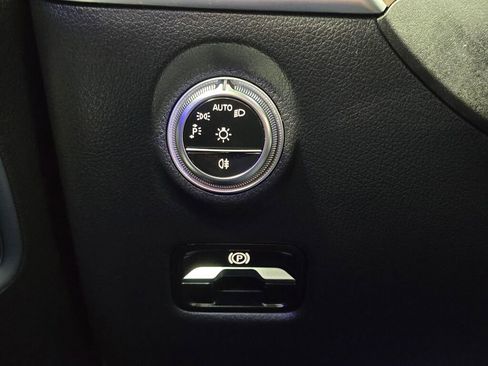 Used 2023 Mercedes-Benz C 300 4MATIC Sedan w/ AMG Line w/ Night Package image 35