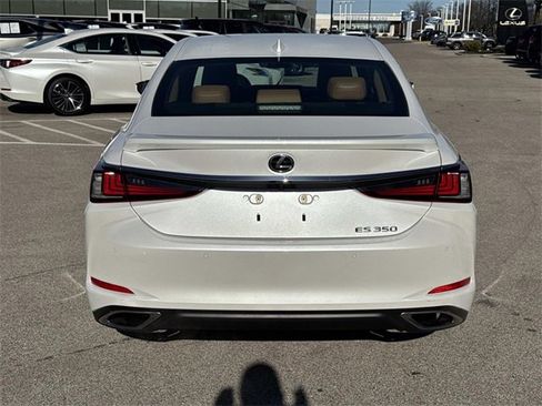 Certified 2024 Lexus ES 350 w/ Premium Package image 6