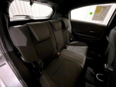 Used 2019 Honda HR-V Sport image 16