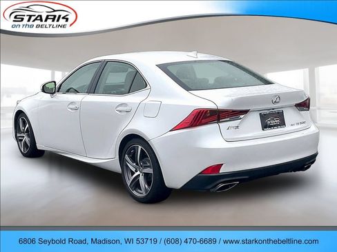 Used 2018 Lexus IS 300 AWD w/ Comfort Package image 4