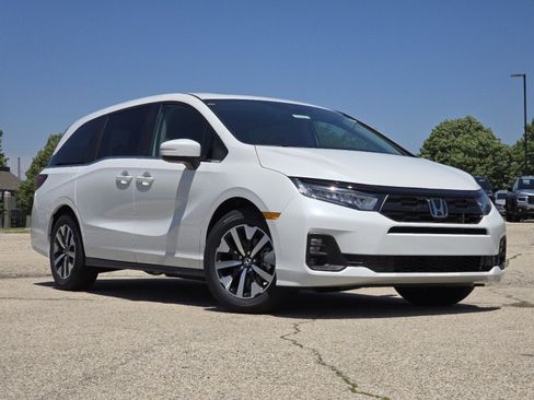 New 2026 Honda Odyssey EX-L image 2