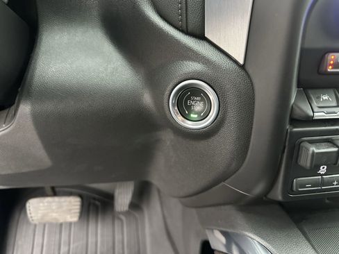 Used 2021 GMC Sierra 1500 SLT w/ SLT Premium Plus Package image 17